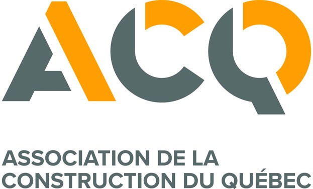 Logo Association de la construction du Québec, fond blanc, en couleurs